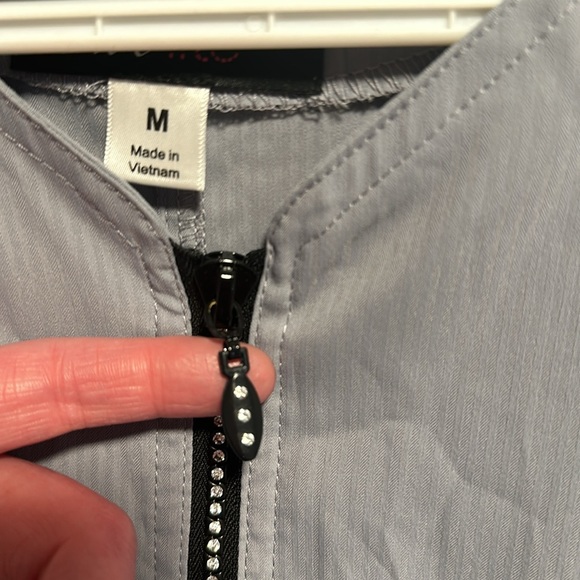 Koi Lite 445L Limited Edition Clarity Jacket Platinum Gray Medium - Picture 5 of 8